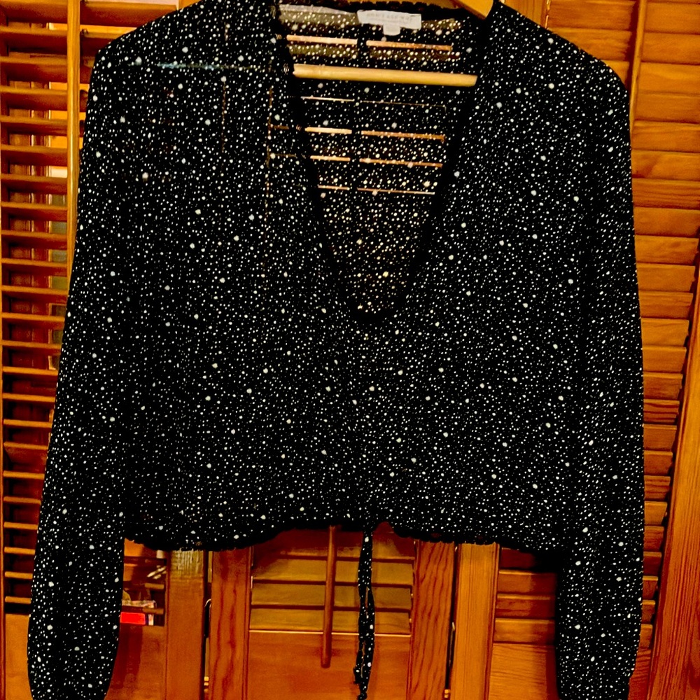 American Eagle Don’t Ask Why (made in Italy) OSFA Black w/stars crop top